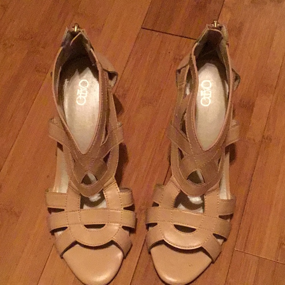 Women’s Shoes